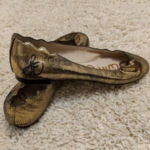 Sam Edelman Finnegan Scalloped Ballet Flat
